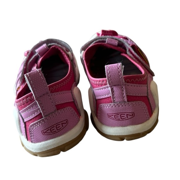 Keen Knotch Creek Girls Sandals Closed Toed Hiking Water Shoe in Pink - Picture 3 of 7